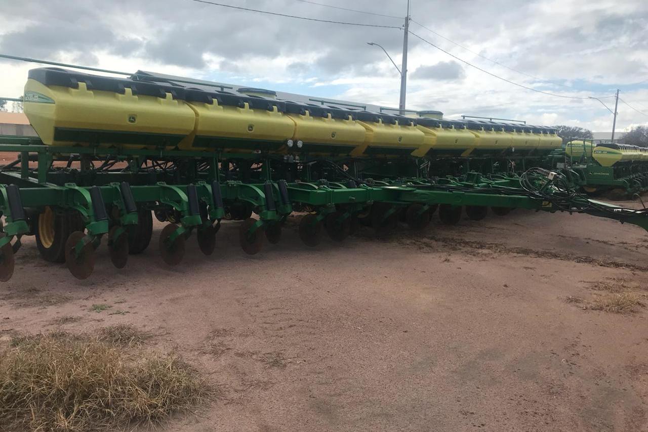 John Deere Plantadeiras -  4