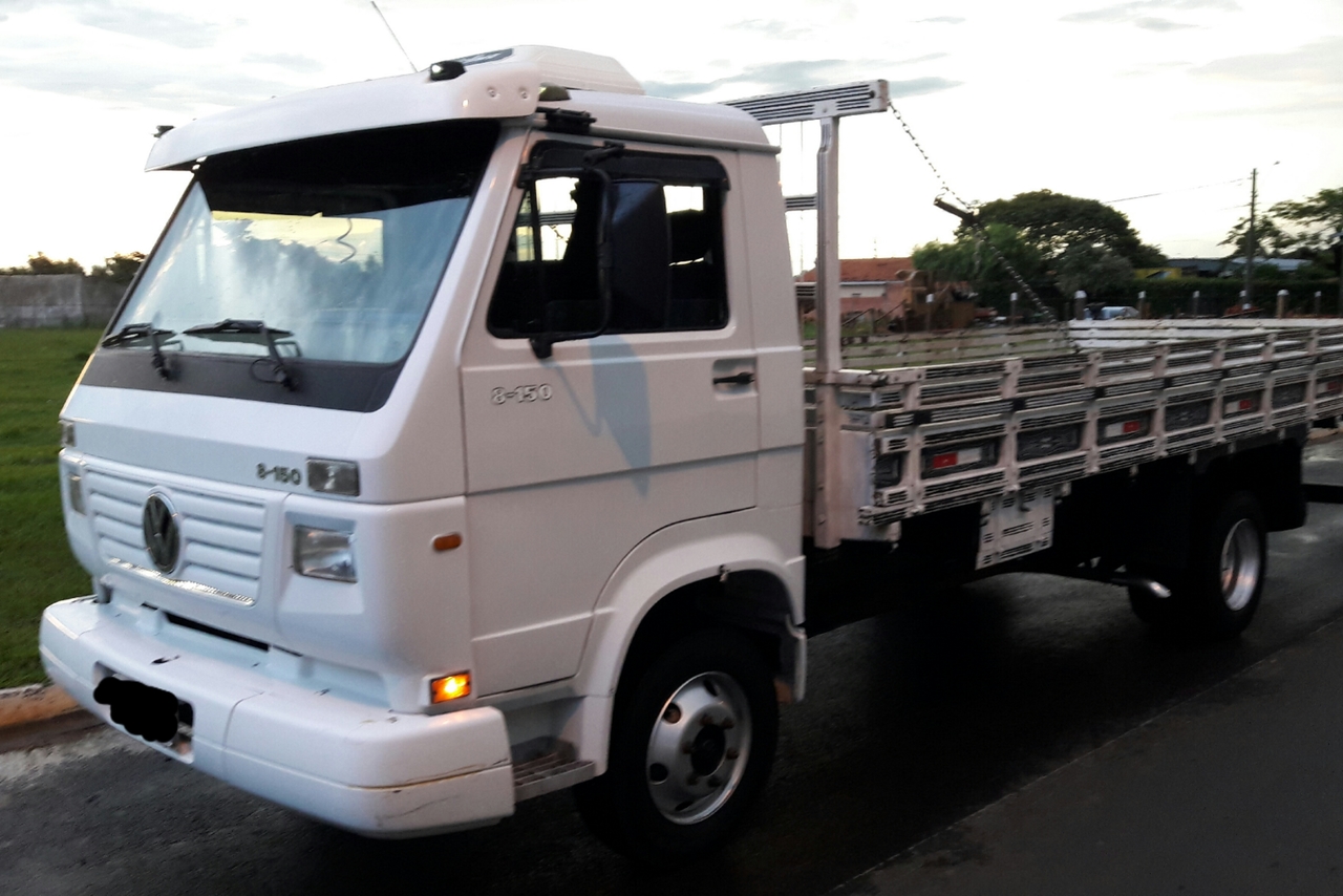 Volkswagen 8 150 - 02/02 3