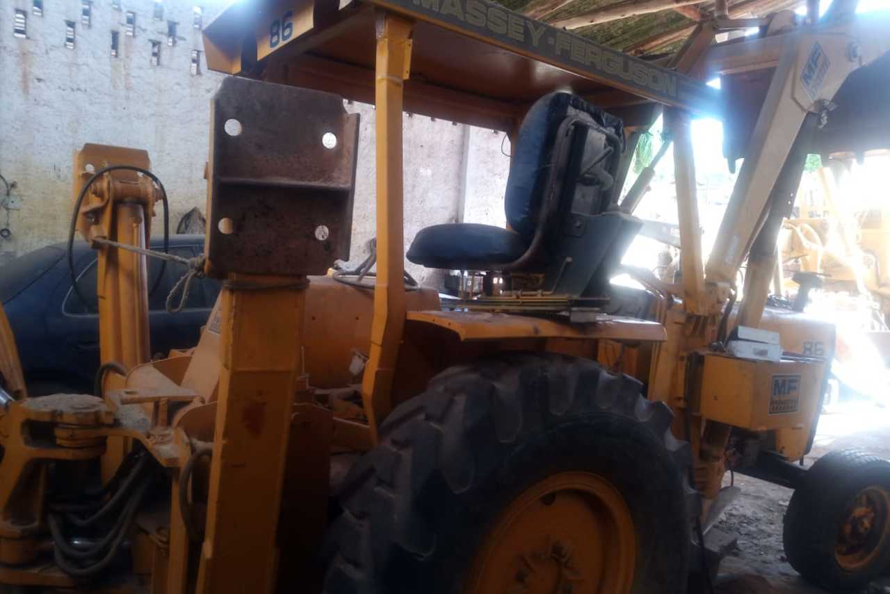 Massey Ferguson  MF86 - 86/86 3