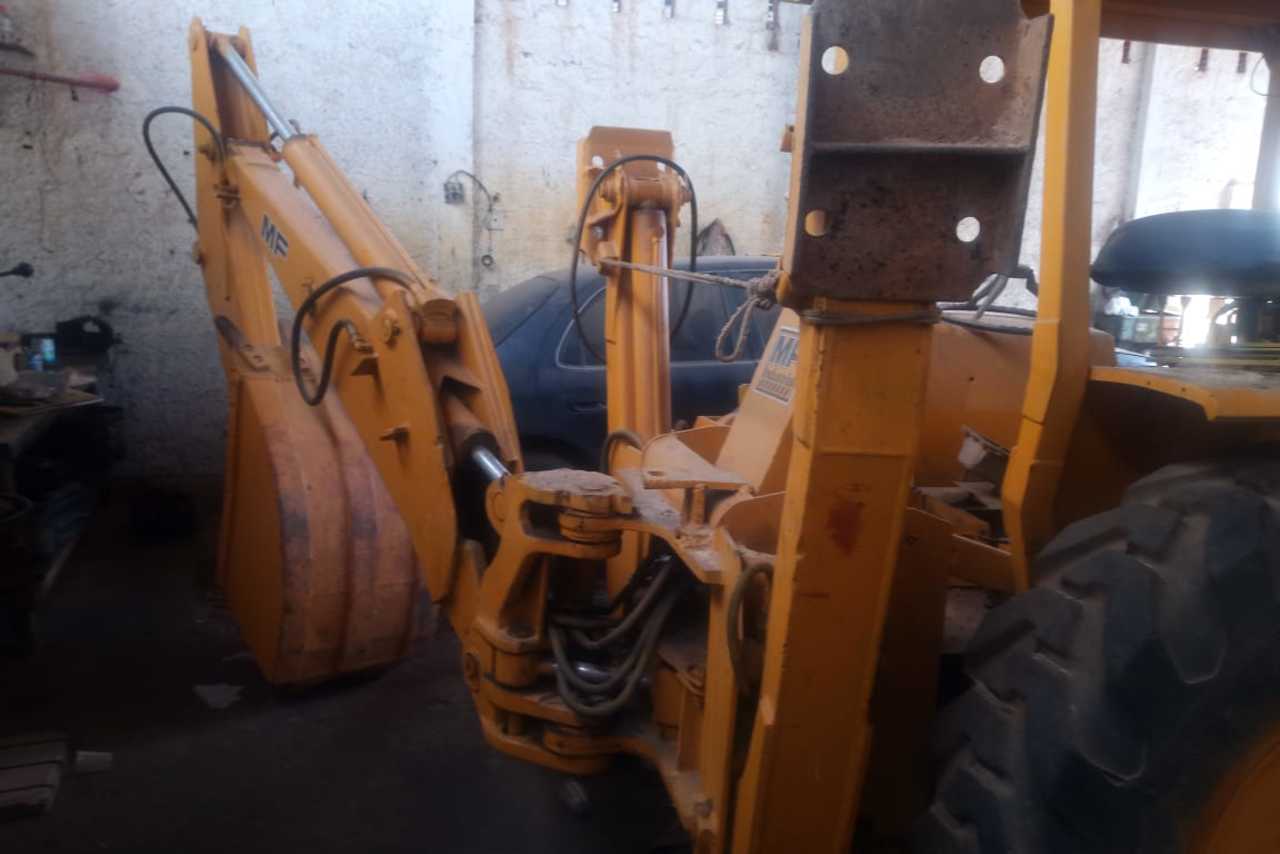 Massey Ferguson  MF86 - 86/86 4