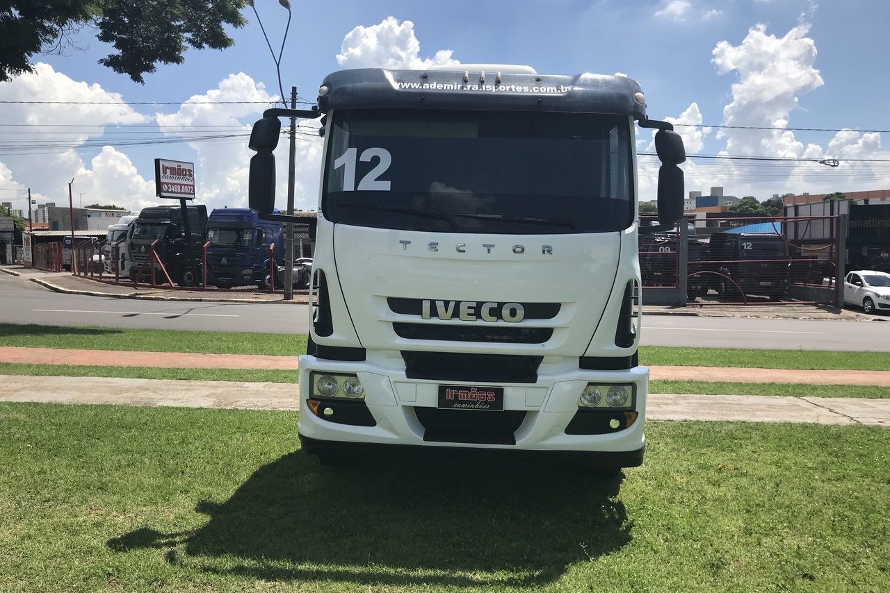 Iveco Tector 240 - 12/12 2
