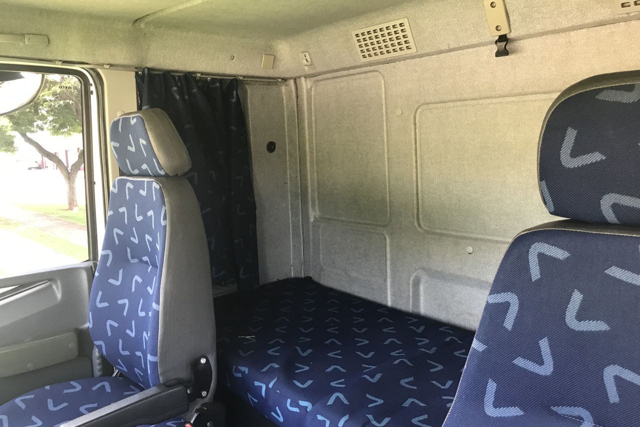 Iveco Tector 240 - 12/12 9