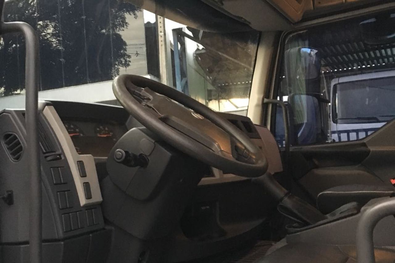 Volvo VM 270 - 13/13 10