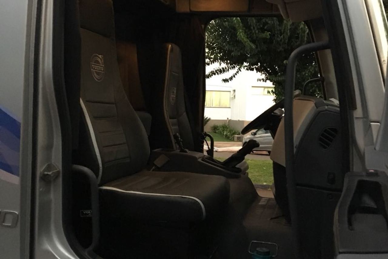 Volvo VM 270 - 13/13 14