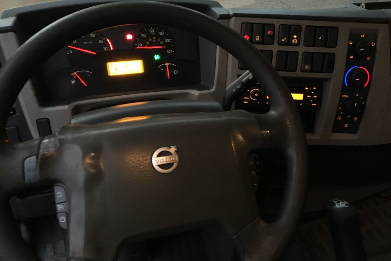 Volvo VM 270 - 13/13 15