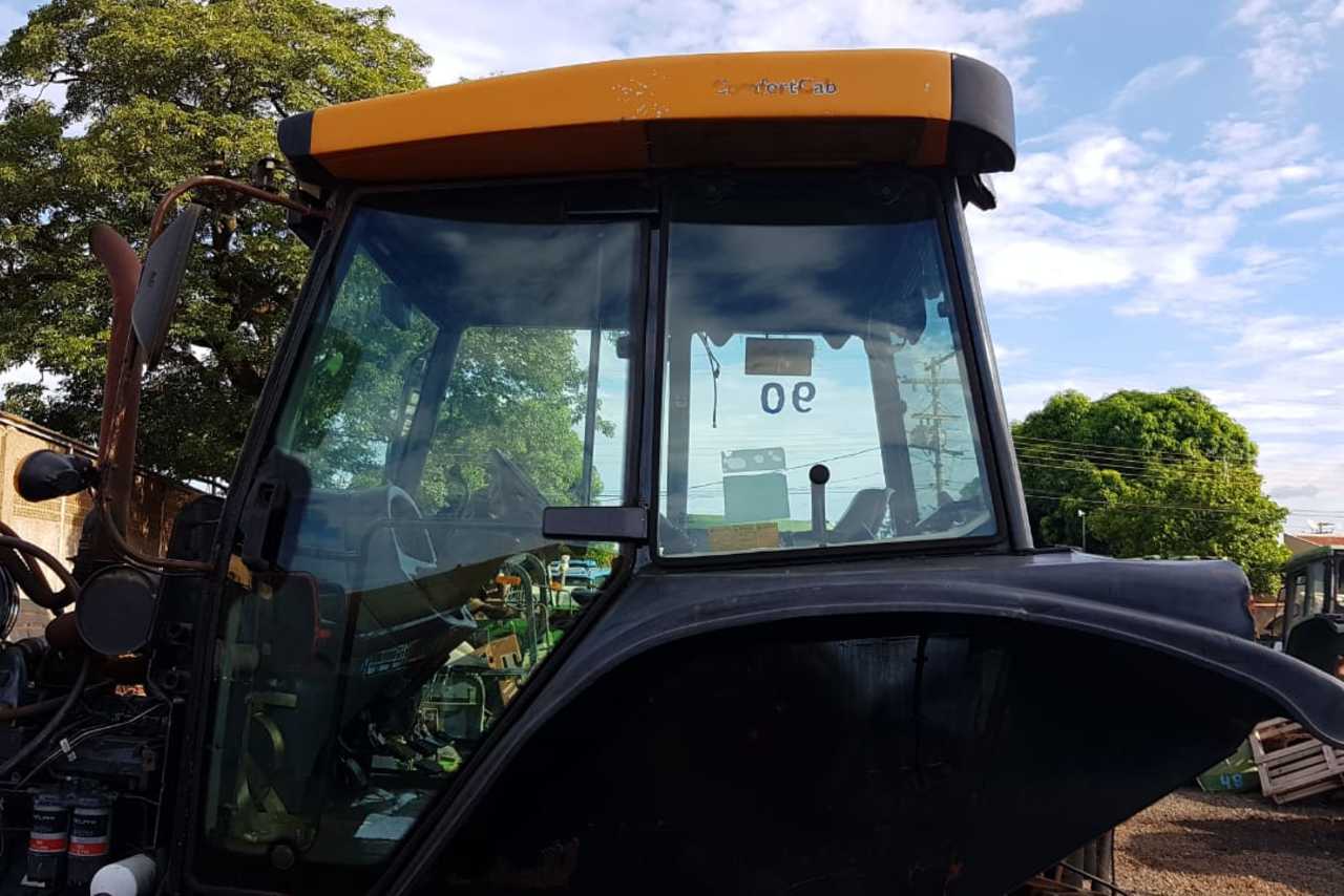 Valtra BH 180 - 00 3