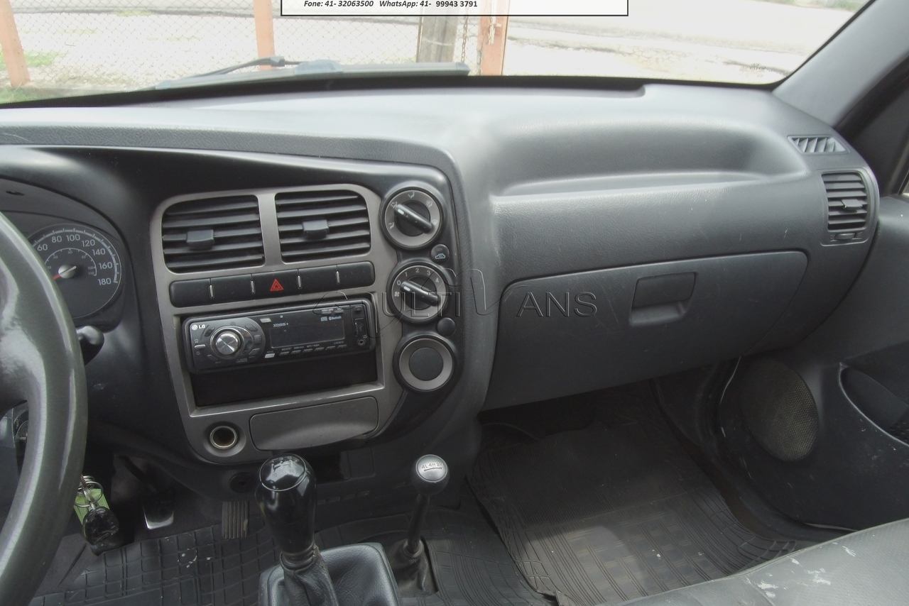 KIA 2700 - 08/09 15