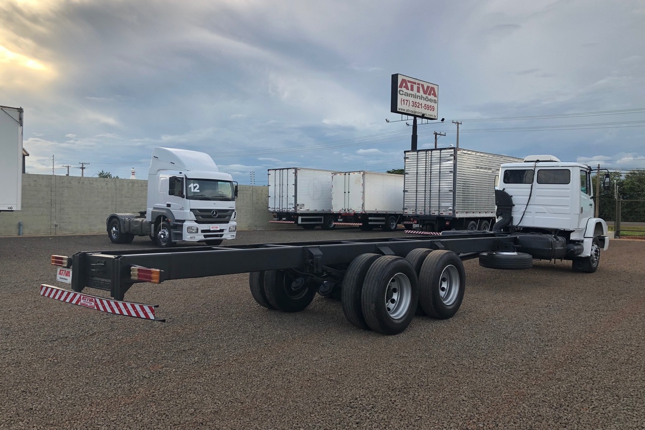 Mercedes Benz MB 1218 - 00/00 2