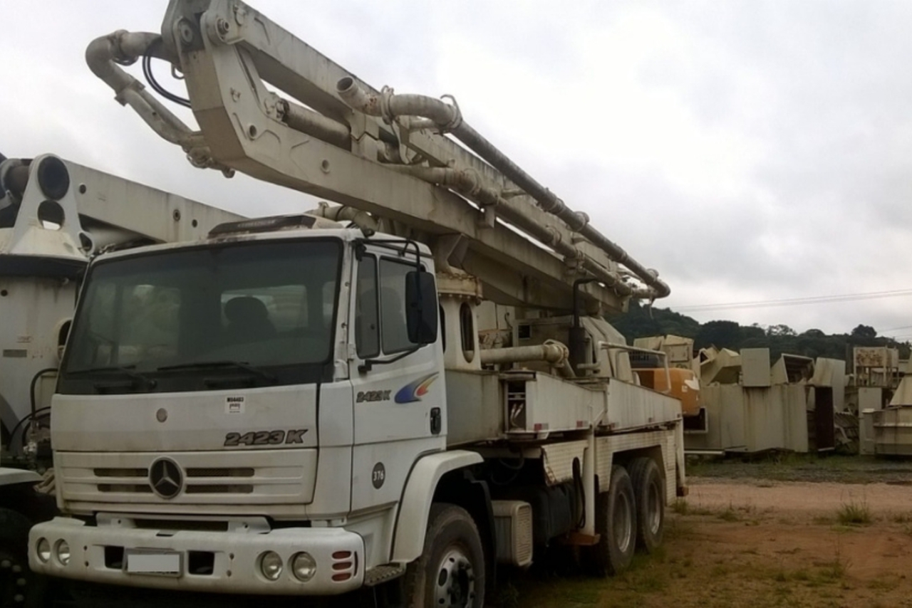 Mercedes Benz MB 2324 - 08 5