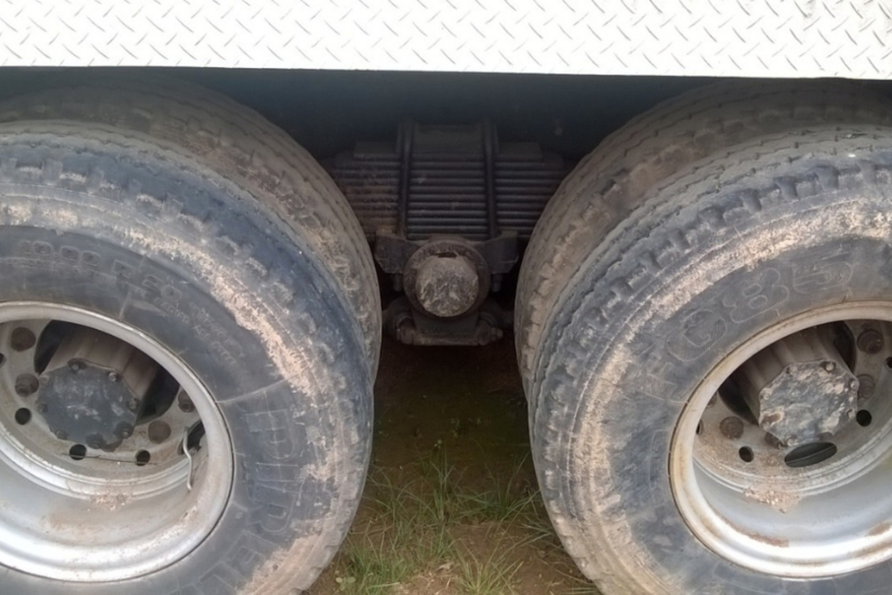 Mercedes Benz MB 2324 - 08 9