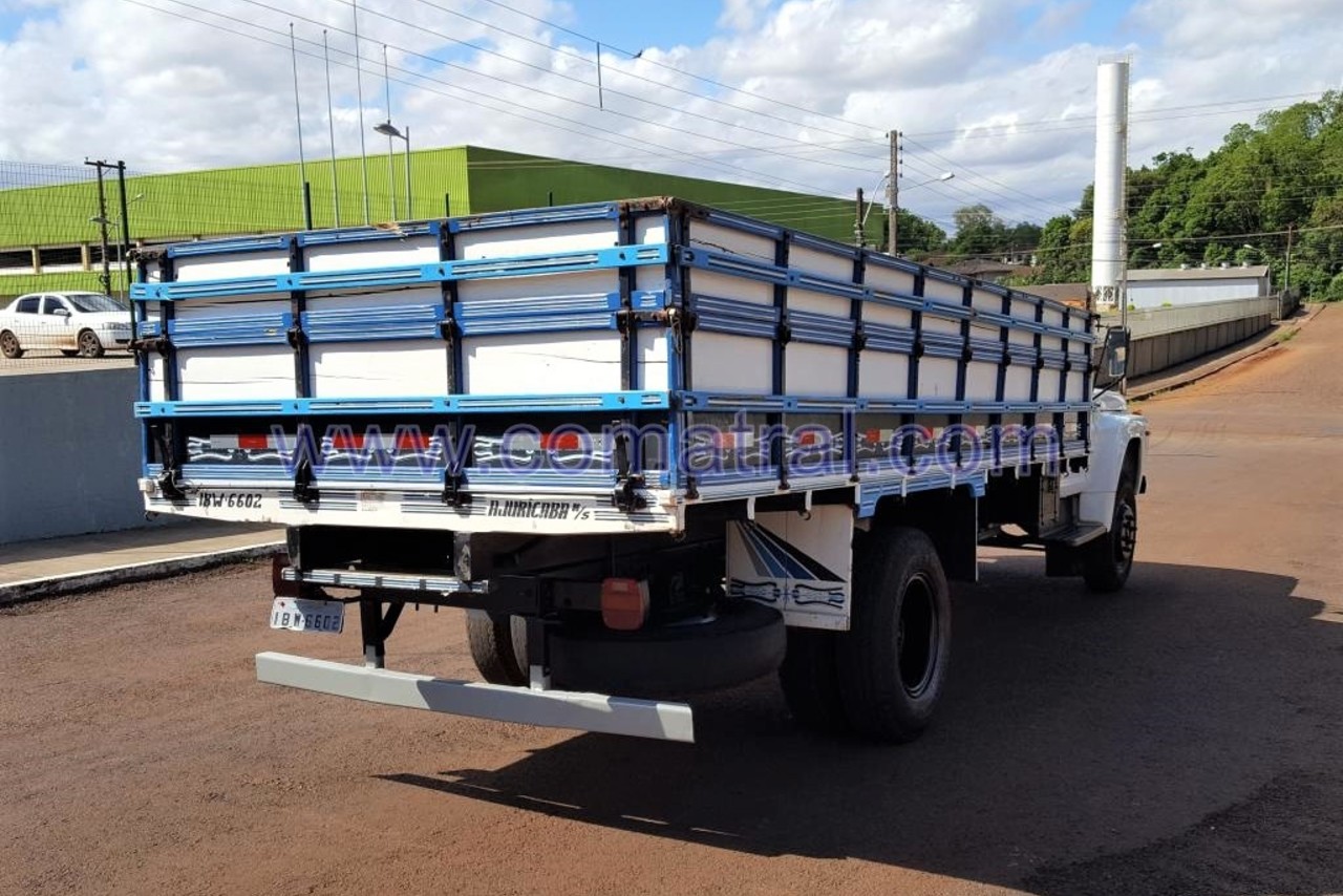 Ford F11000 - 92/92 4