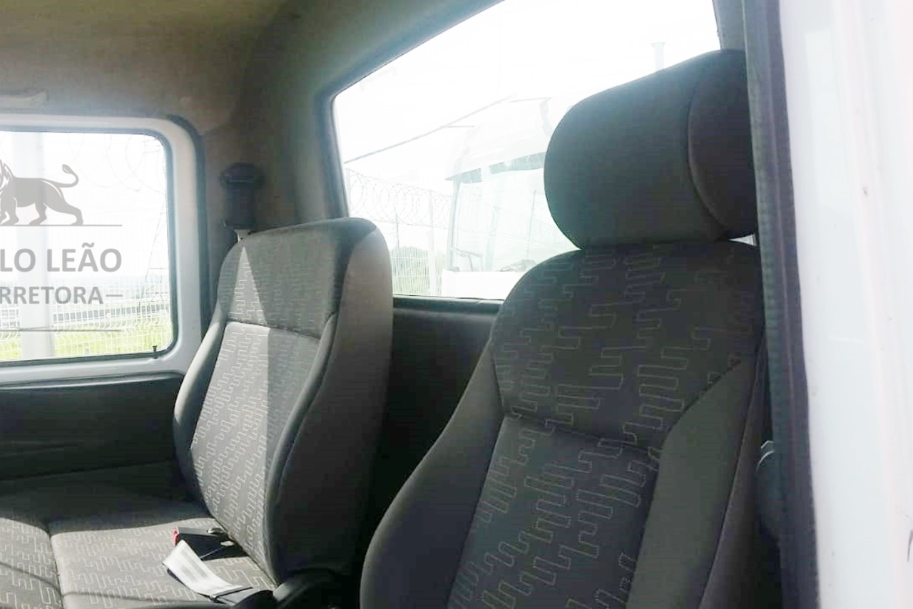 Volkswagen 8 160 - 14/14 6