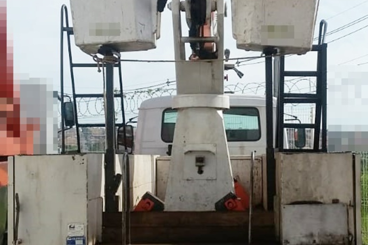 Volkswagen 8 160 - 14/14 9