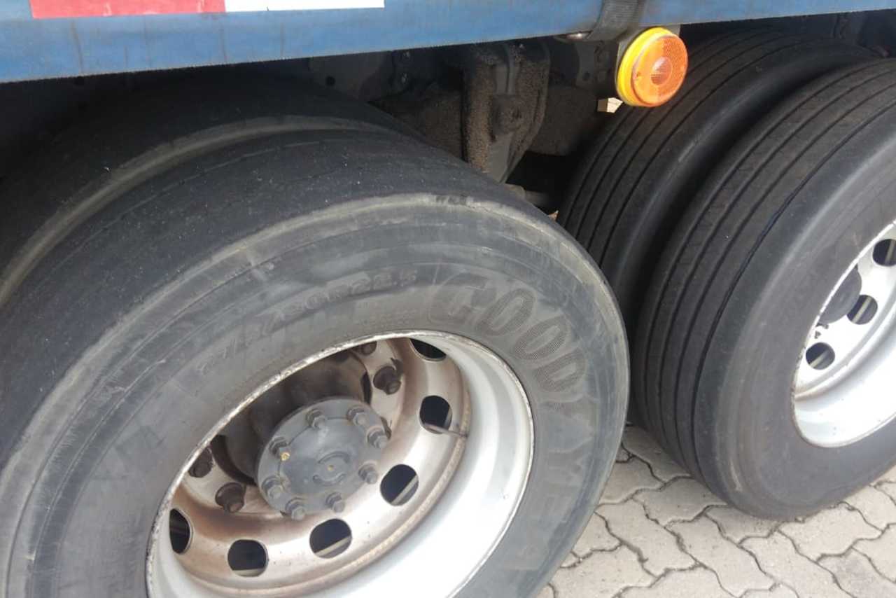 Volkswagen 24-280 E Constellation 6x2 - 13/13 7