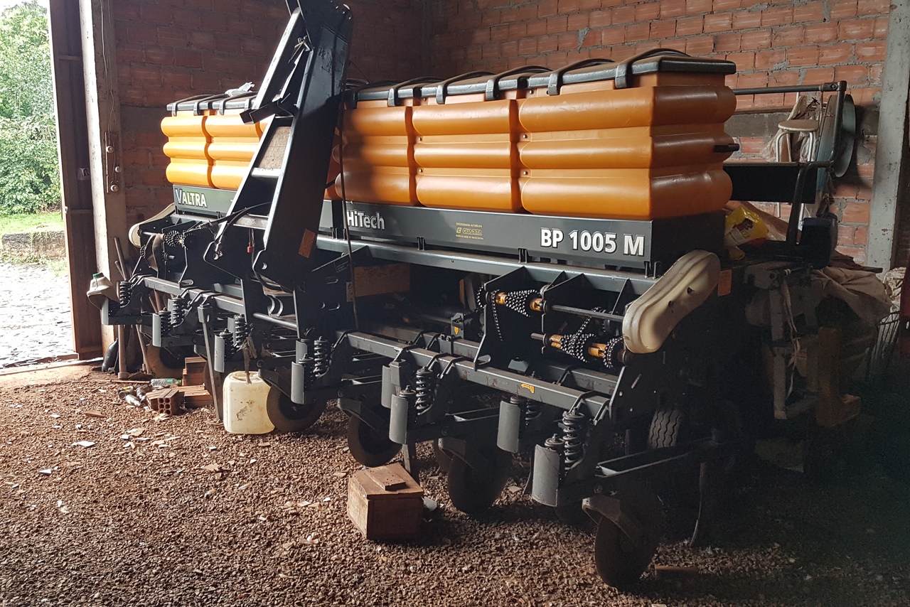 Valtra Hitech BP - 08/08 4