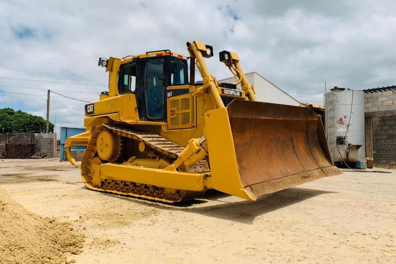 Caterpillar D6T XL - 08/08 2