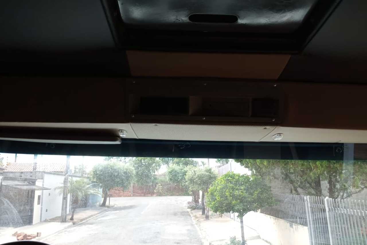 Volvo VM330 - 16/16 5
