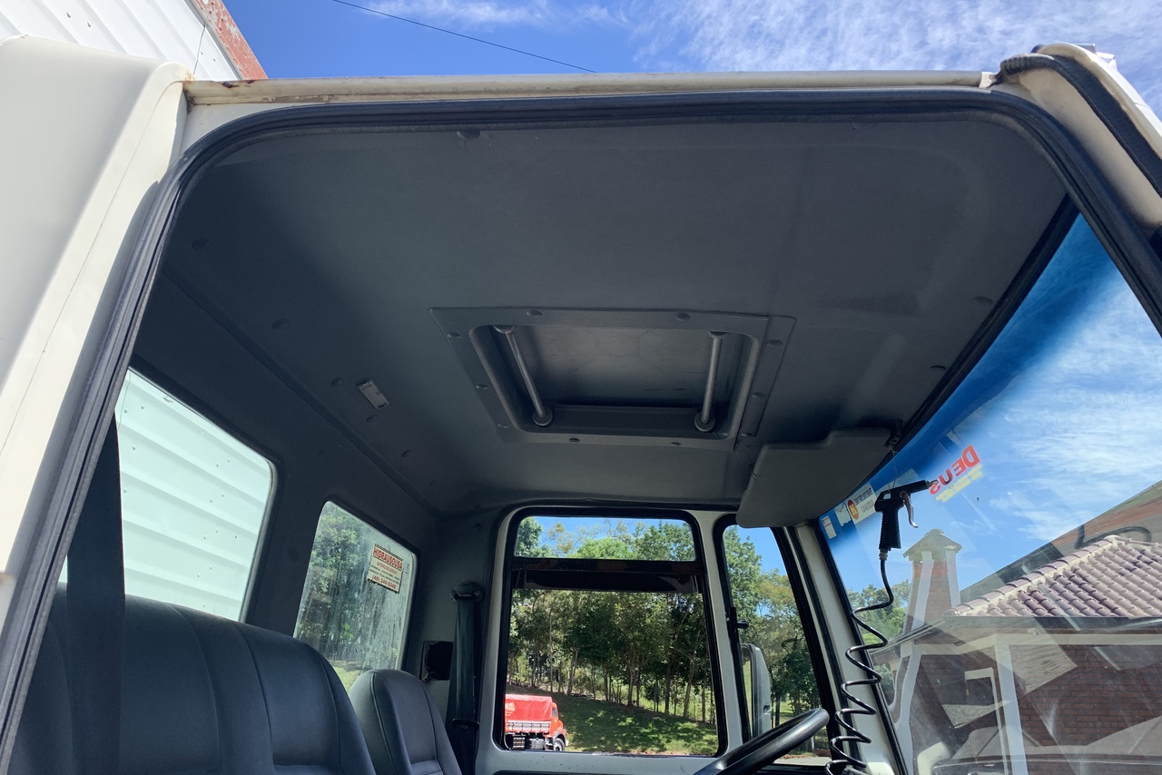 Ford Cargo1317 - 03/03 11