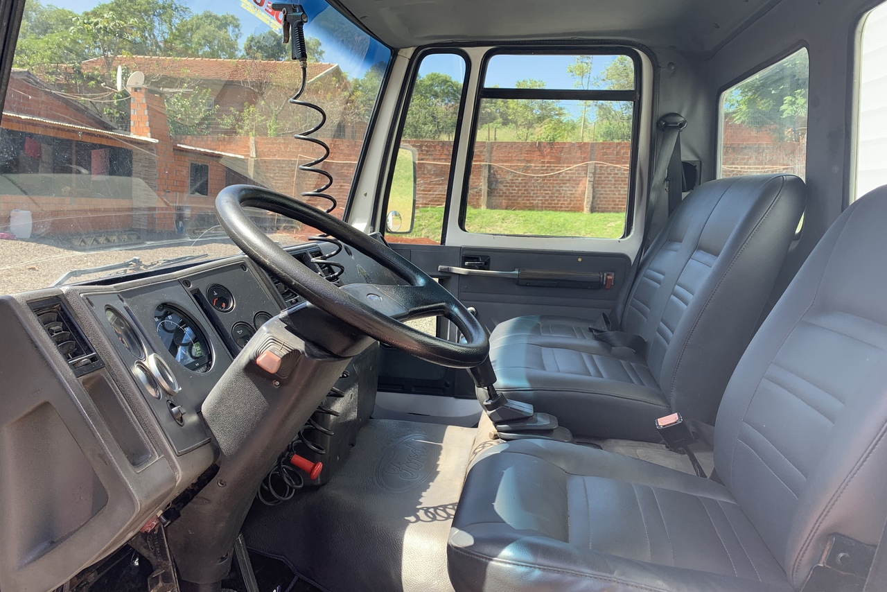 Ford Cargo1317 - 03/03 14
