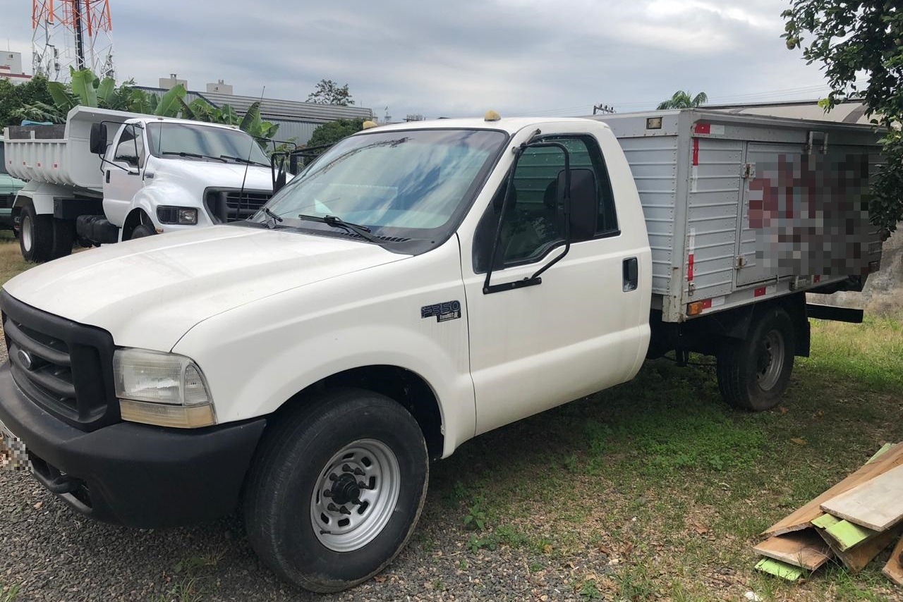 Ford F350 - 08/08 3