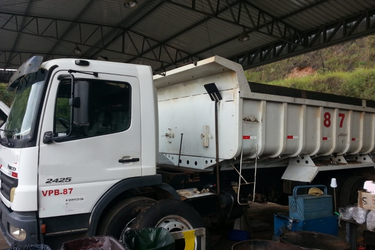 Mercedes Benz Atego 2425 - 07/07 5