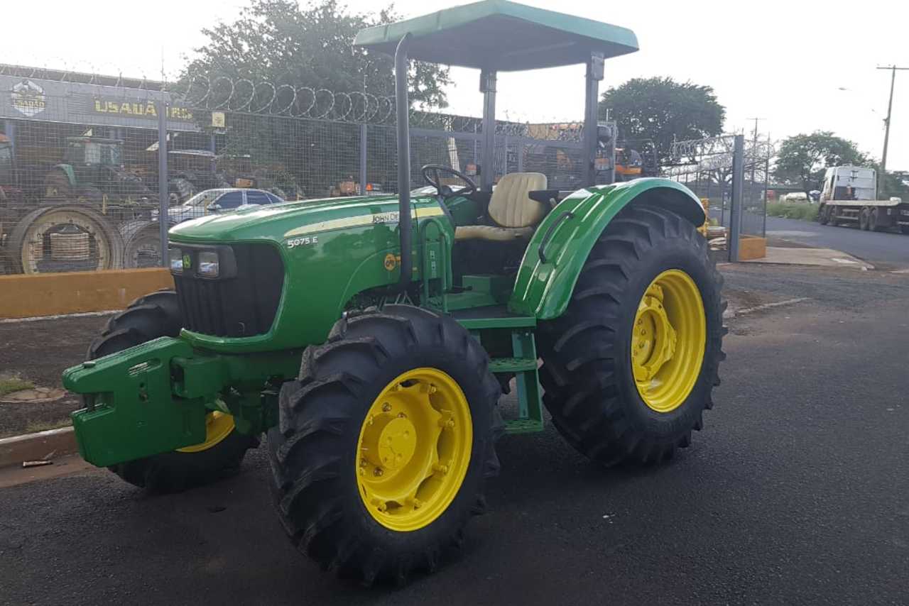John Deere 5075 - 10/10 5
