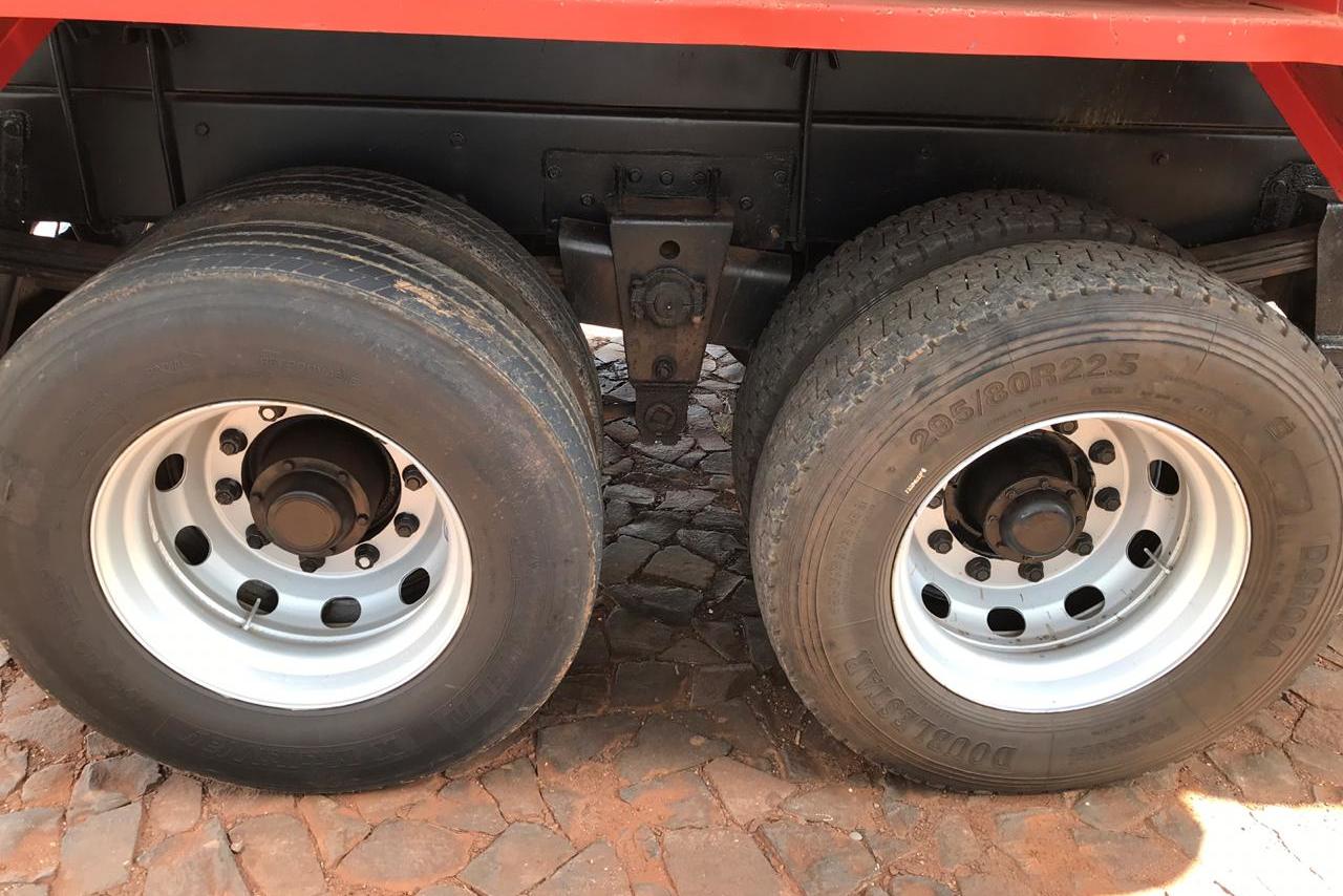 Mercedes Benz MB 1518 - 89/89 10