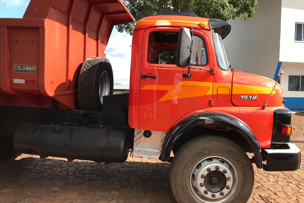 Mercedes Benz MB 1518 - 89/89 11