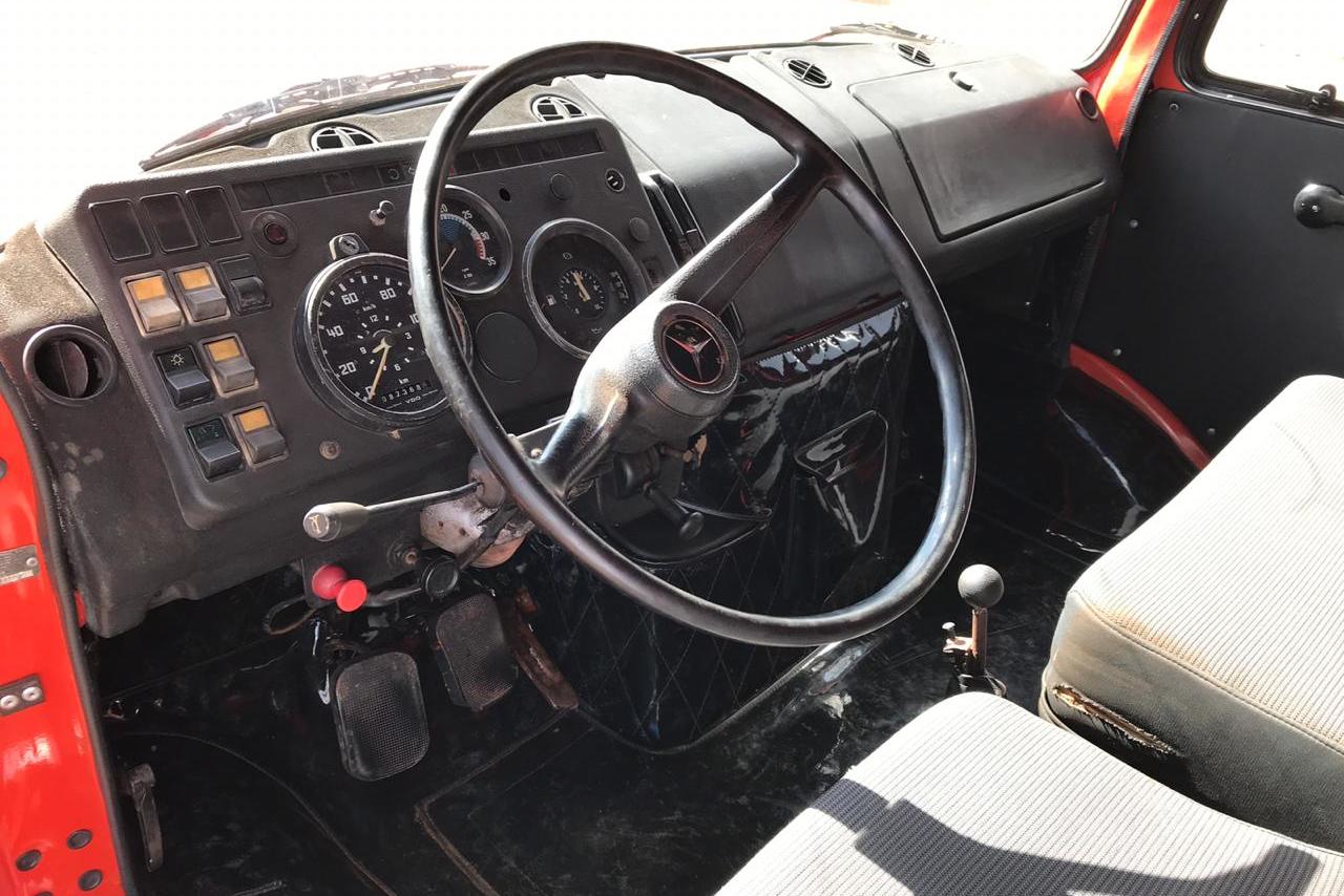Mercedes Benz MB 1518 - 89/89 14