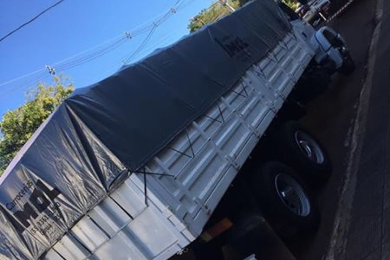 Mercedes Benz MB 1620 - 04/04 3