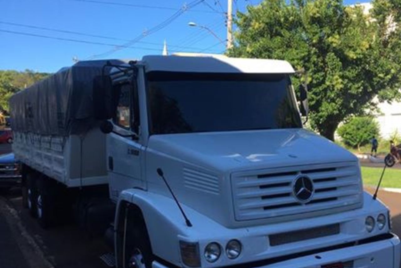 Mercedes Benz MB 1620 - 04/04 4