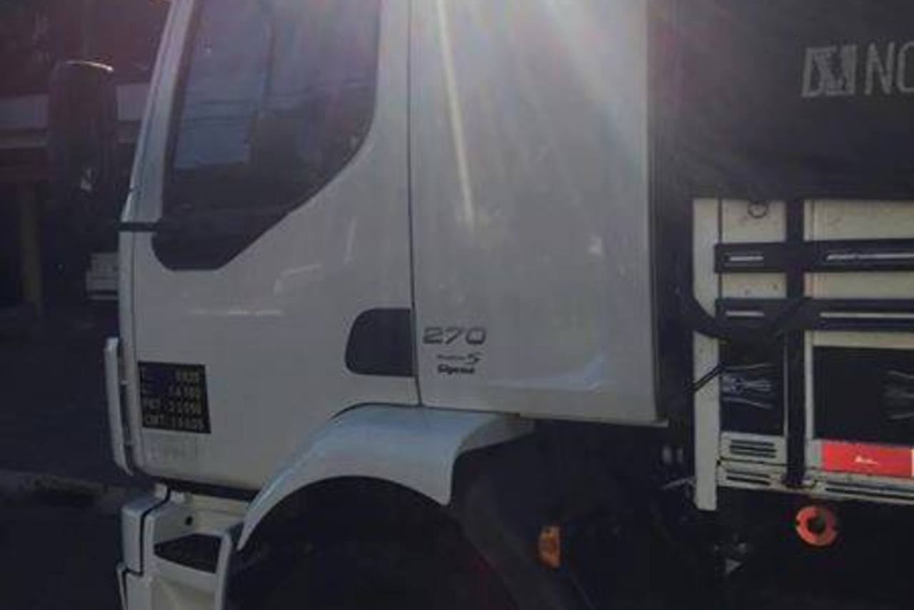 Volvo VM 270 - 13/13 11