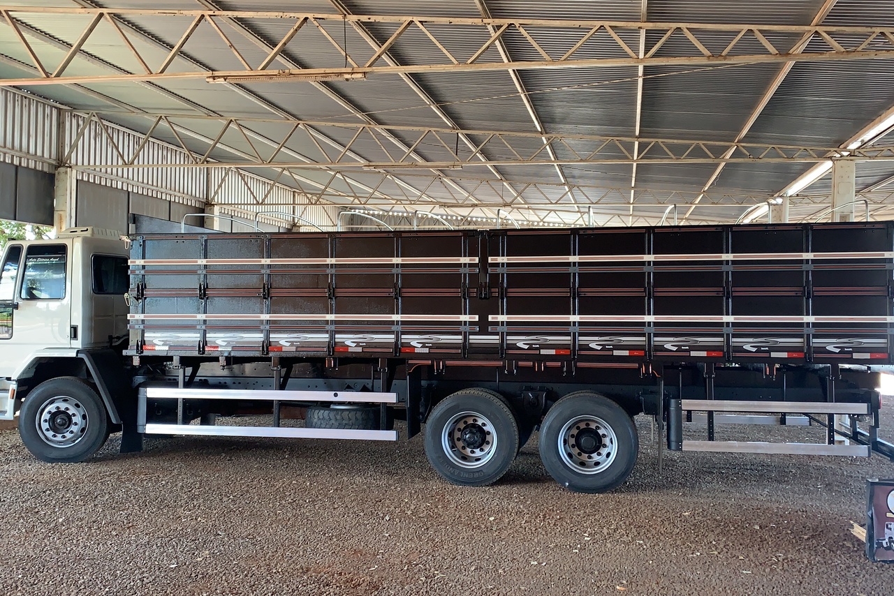 Ford Cargo2428 - 07/07 3