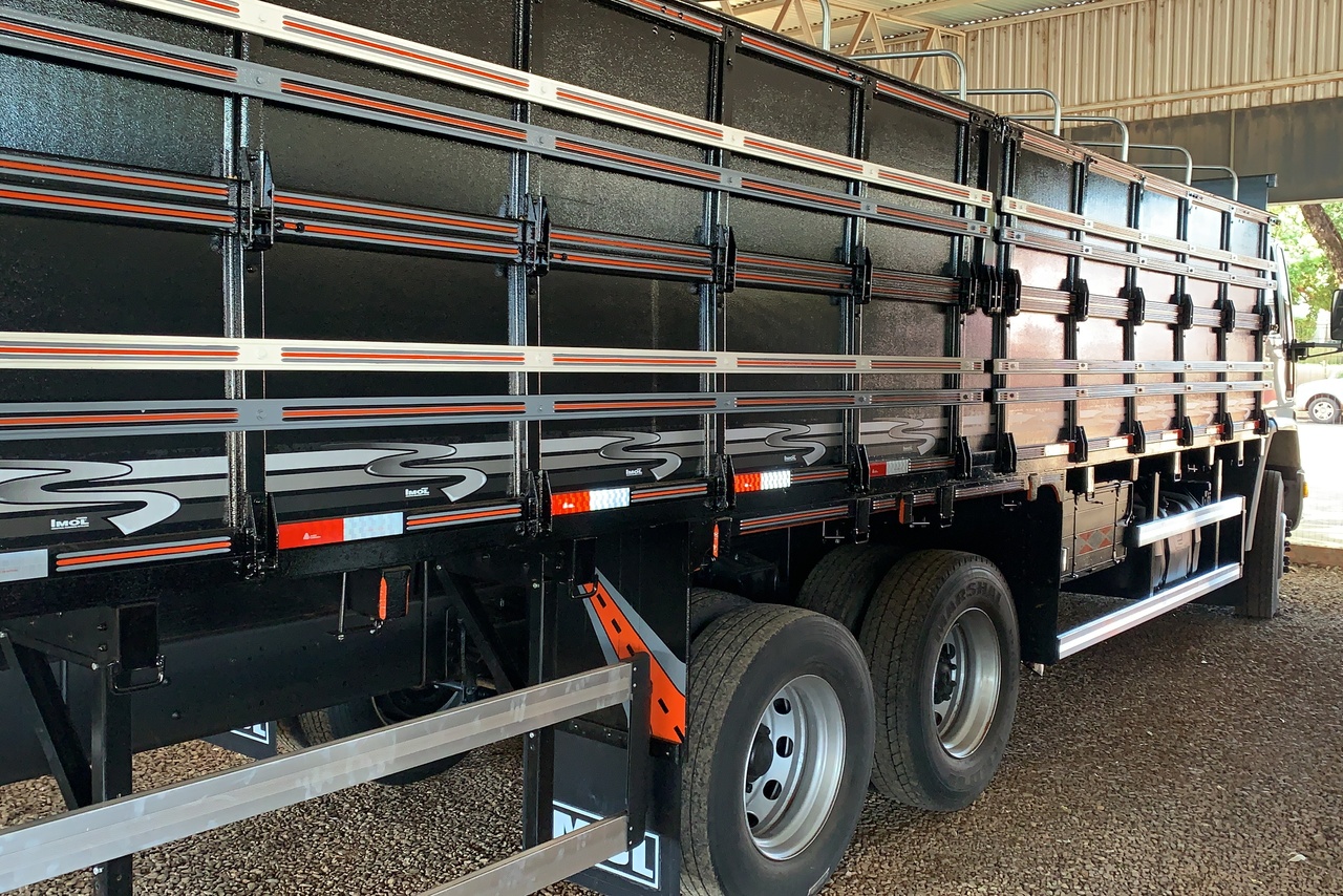 Ford Cargo2428 - 07/07 4