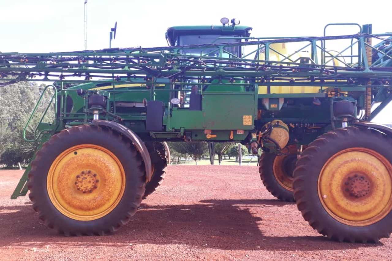 John Deere 4730 - 17/17 2
