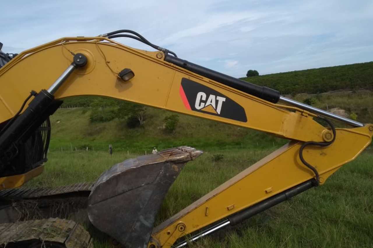 Caterpillar  312 - 13/13 4