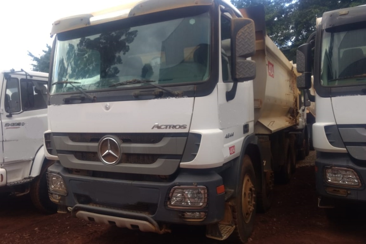 Mercedes Benz Actros 4844 - 11/11 17