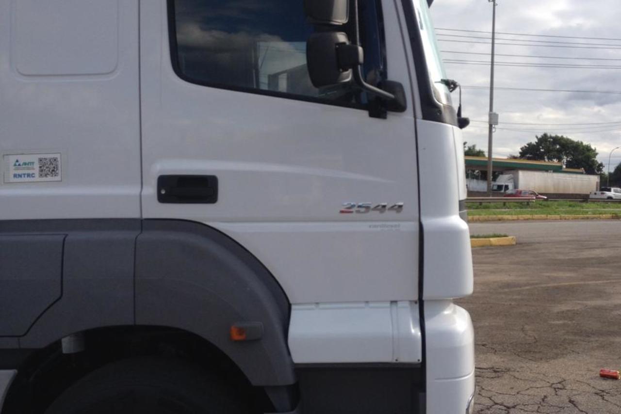 Mercedes Benz Axor 2544 - 14/14 5