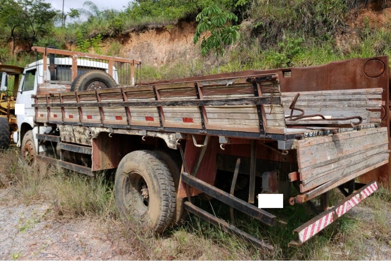 Volkswagen 11 140 - 88/88 4