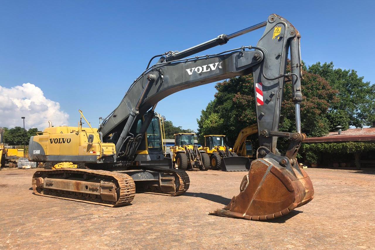 Volvo EC460 - 07/07 4