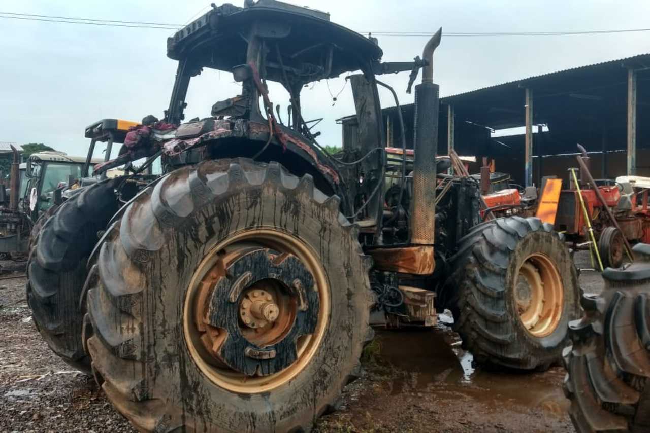New Holland TM 7040 - 14/14 2