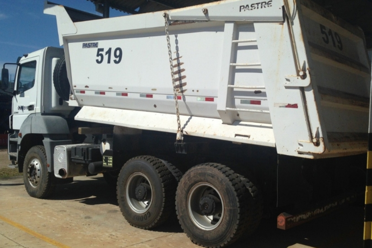 Mercedes Benz Axor 3344 K - 11 2