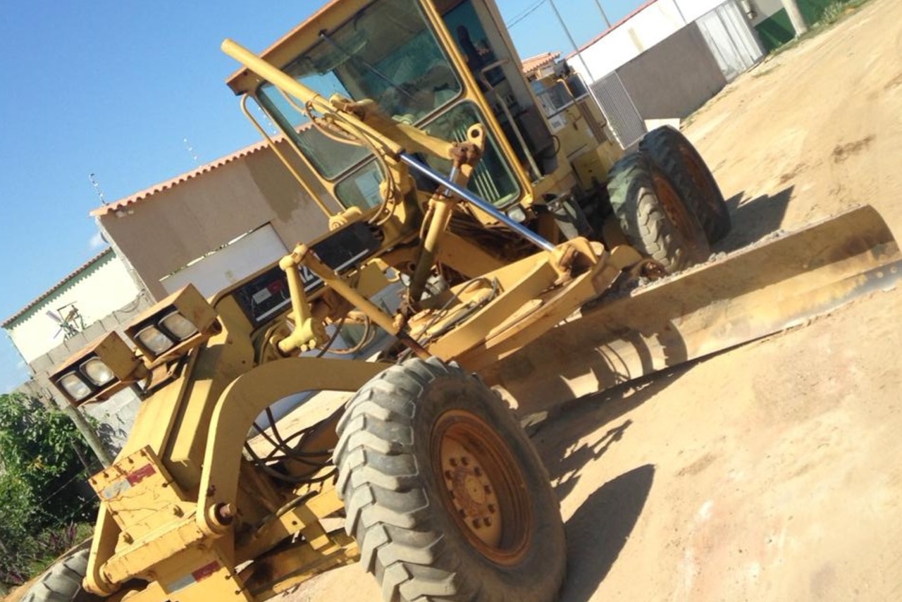 Caterpillar 120H - 07/07 6