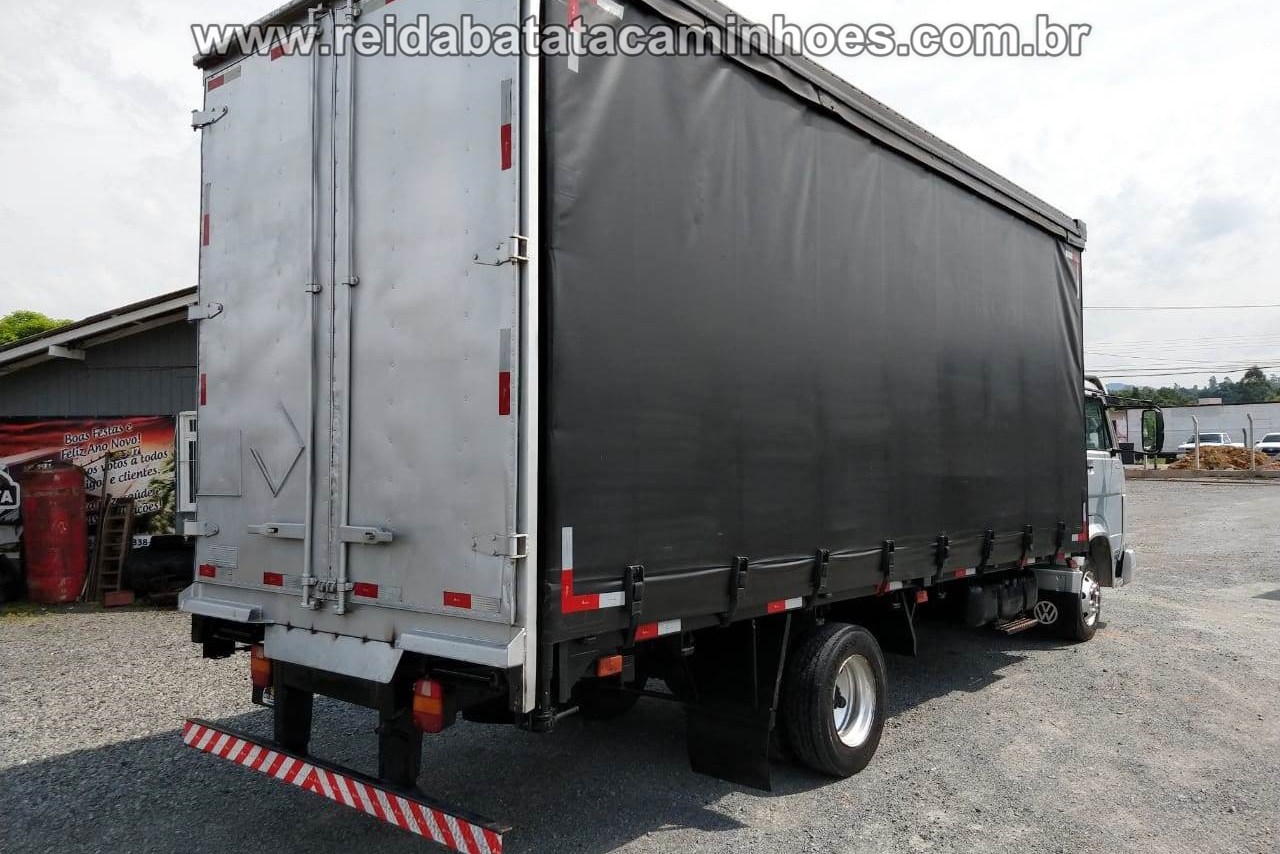 Volkswagen 8 150 - 04/04 3