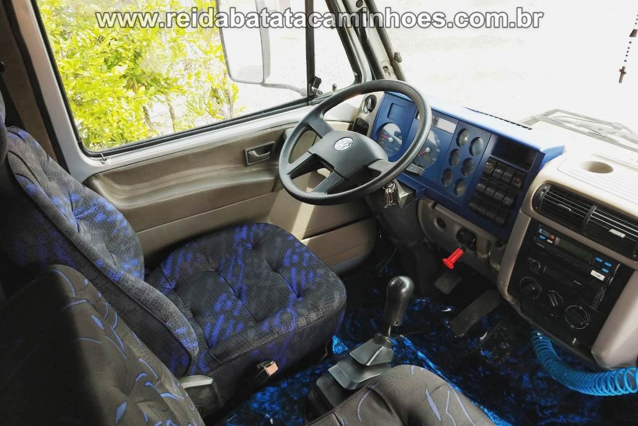Volkswagen 8 150 - 04/04 12