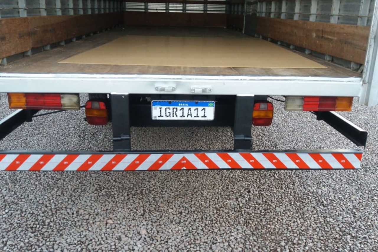 Volkswagen 8 140 - 97/97 4