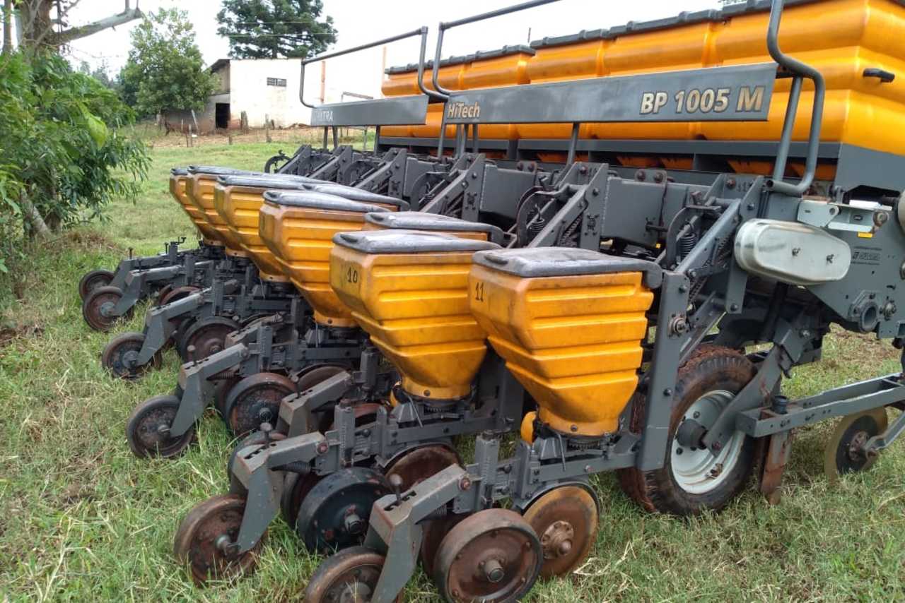 Valtra Hitech BP - 08/08 10