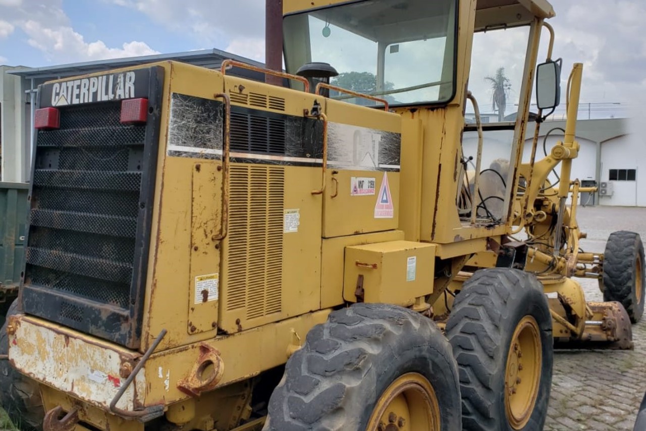Caterpillar 120H - 04/04 3