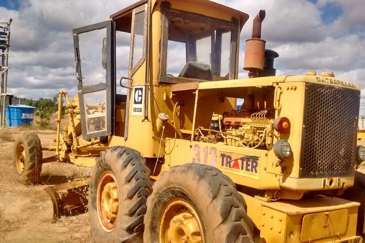 Caterpillar 120B - 86 3