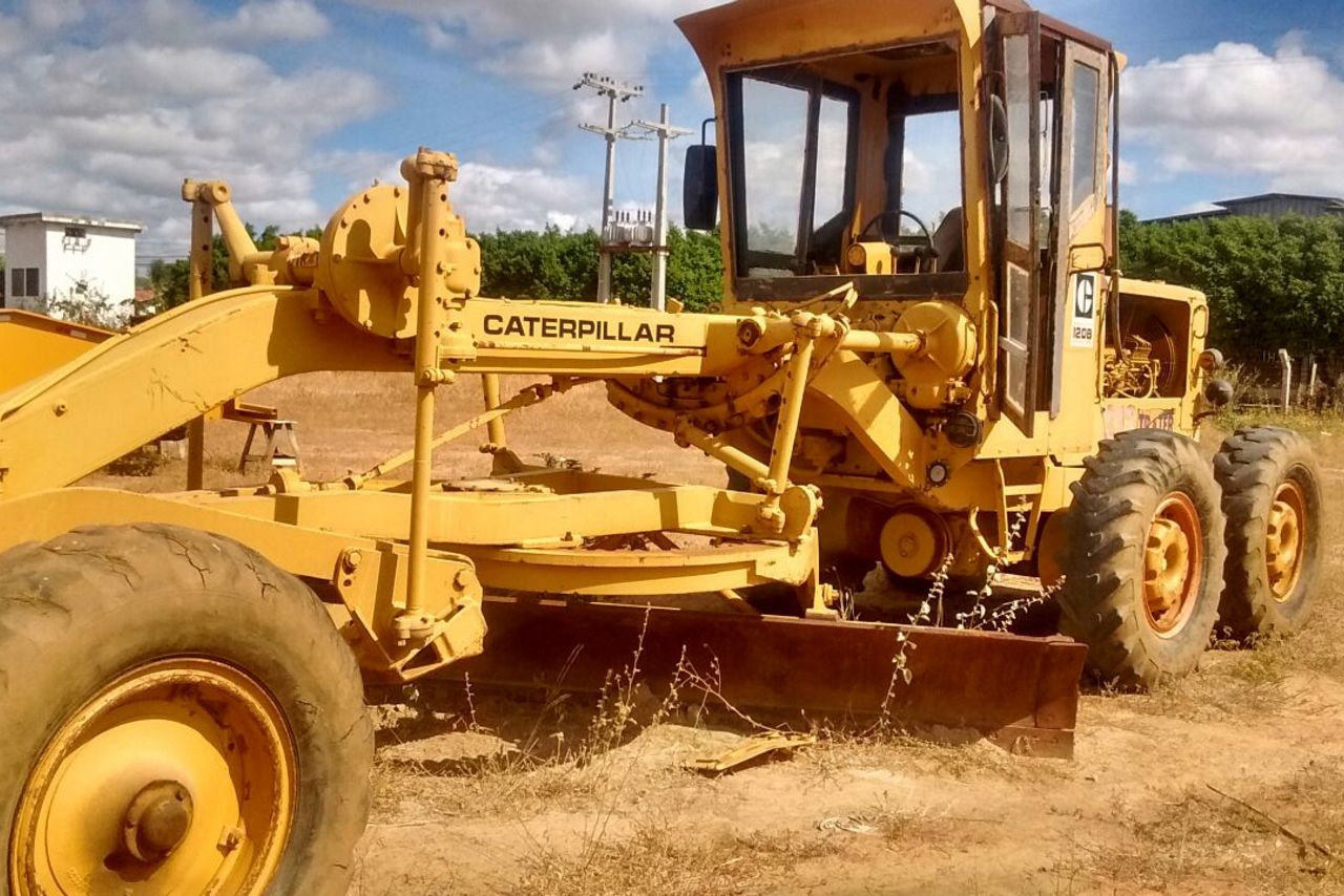 Caterpillar 120B - 86 7